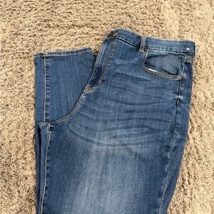 American Eagle Outfitters  Slim Blue Jeans